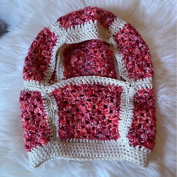 ⊹ Granny Square Balaclava  ⊹ - Picture 5 of 5